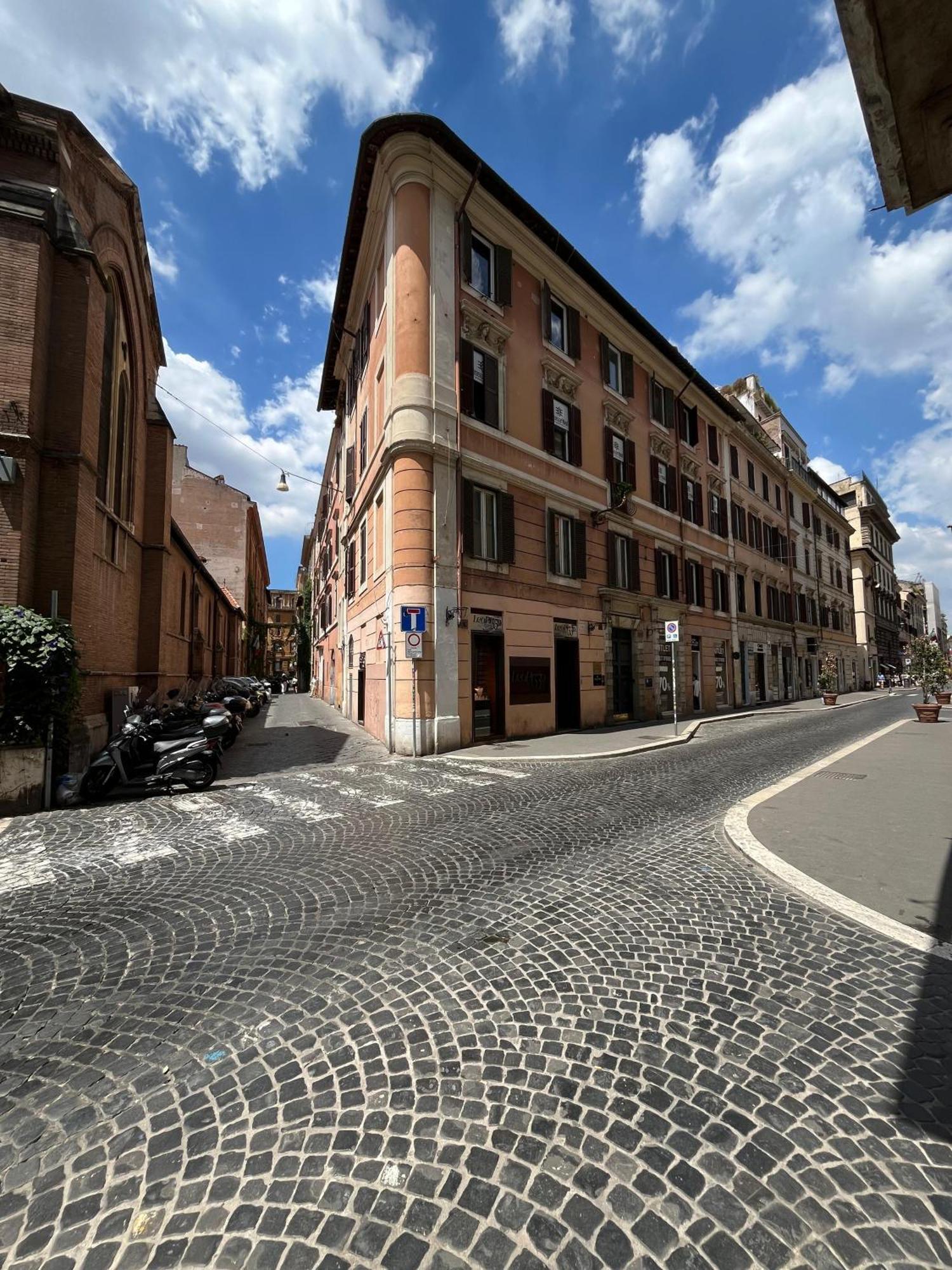 Chilling Via Del Corso Villa Rome Exterior photo